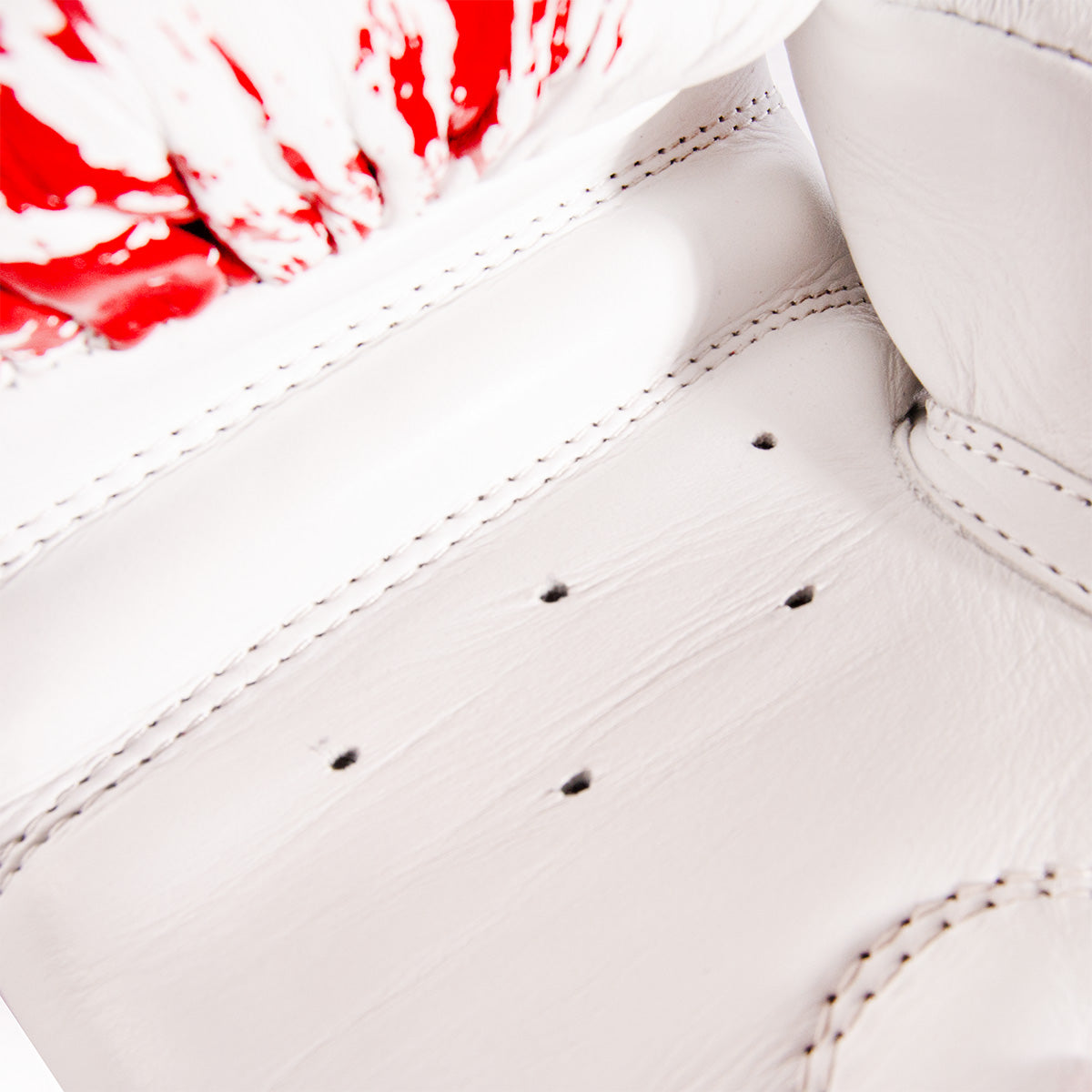 PATRIOT RED WHITE BOXING GLOVES DRAKO